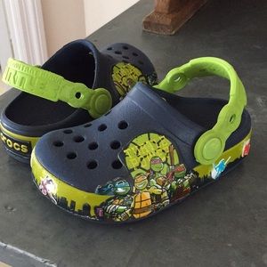 Ninja turtles crocs toddler size 8